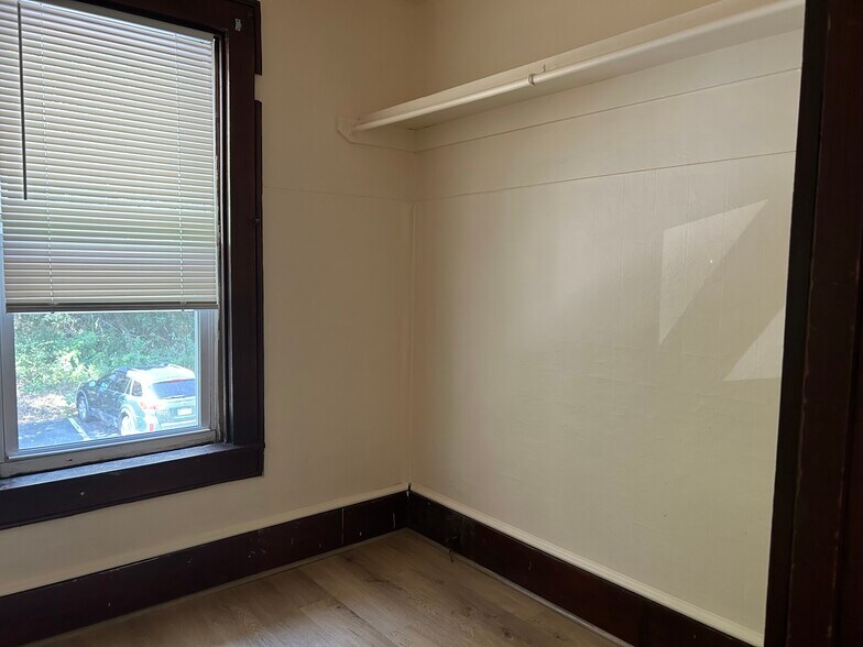 Bedroom 1 - Walk in closet - 187 N Fairview St