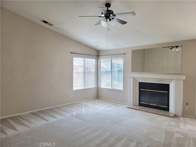 Building Photo - 24095 Fuschia Ct