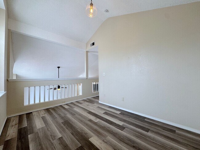 Building Photo - East El Paso Split Tri-Level 3 bed/2 bath Refrig A/C with bonus loft!