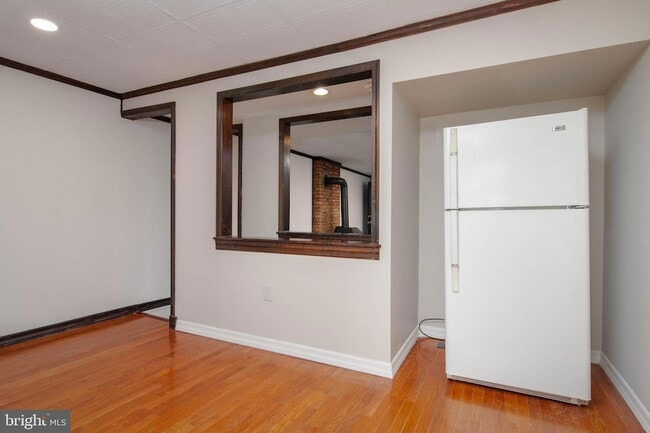 Building Photo - 2522 Madison Ave