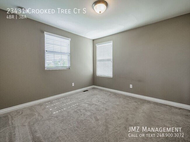 Building Photo - 23431 Crooked Tree Ct S