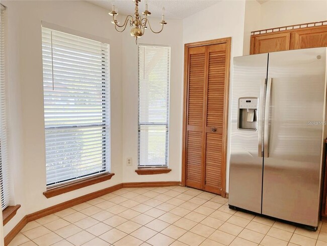 Building Photo - 3943 Greenview Pines Ct