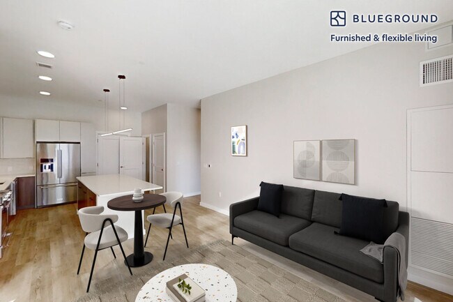 Building Photo - 20 4th Ave