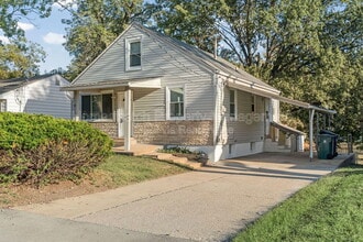 Building Photo - 48 Young Dr