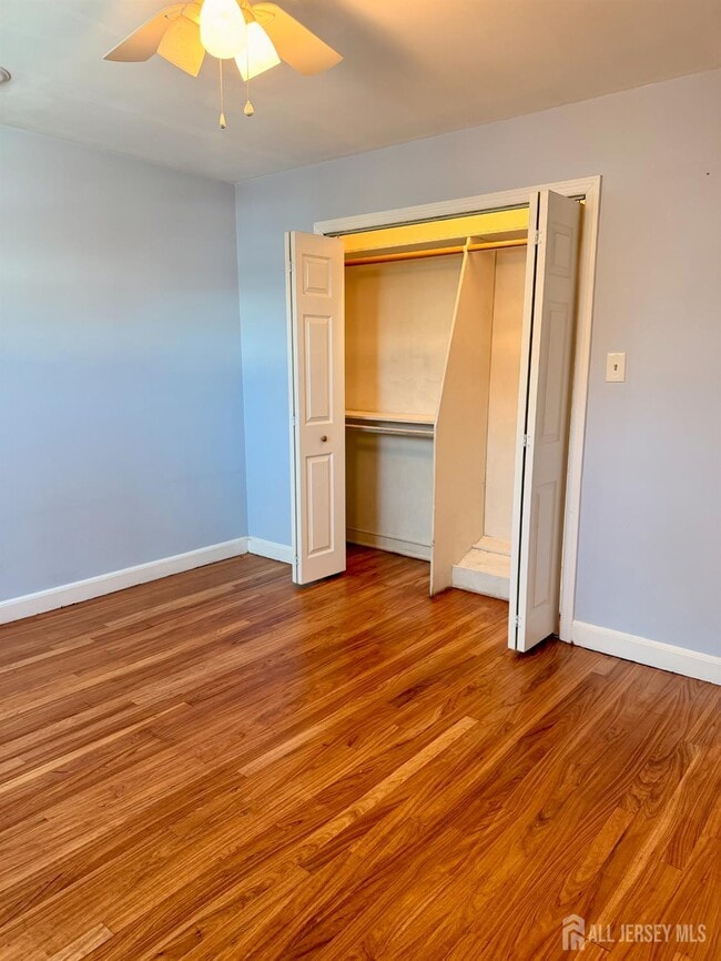 Building Photo - 100 New York Ave