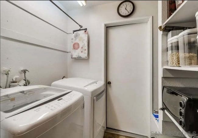 Building Photo - 623 Beyer Way