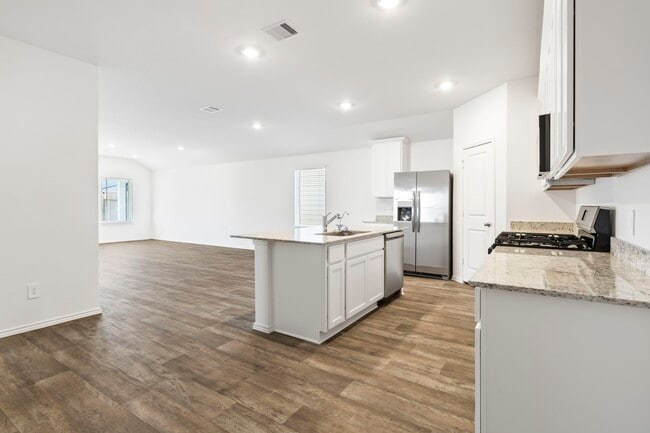 Building Photo - 3723 Zoeys Wy