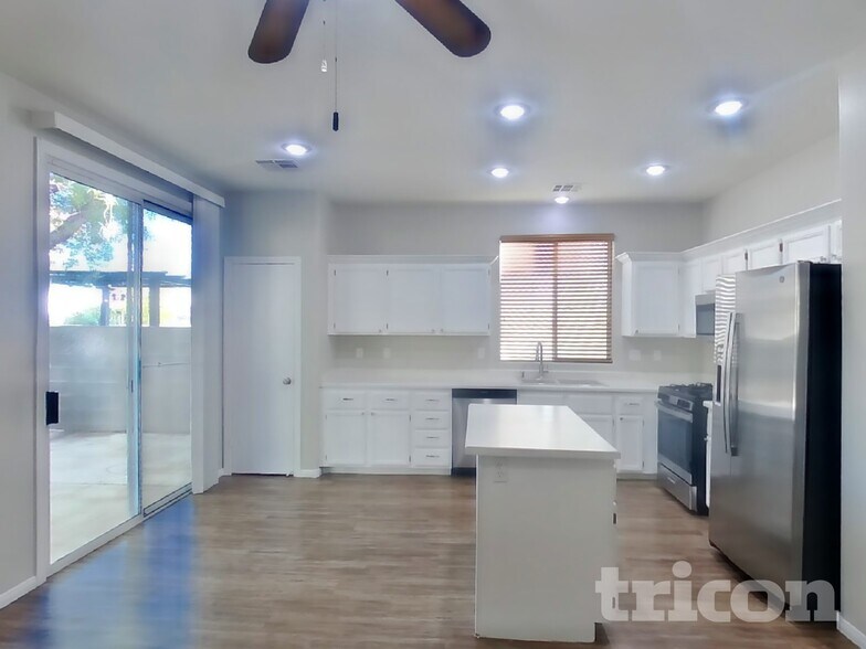 Building Photo - 8504 Last Point Ave