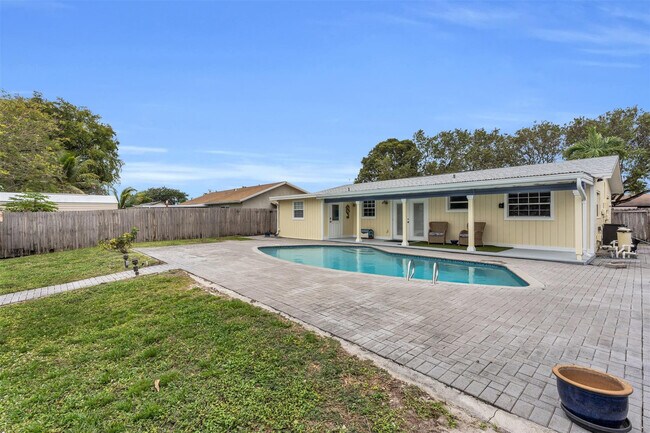 Building Photo - 9860 NW 3rd St