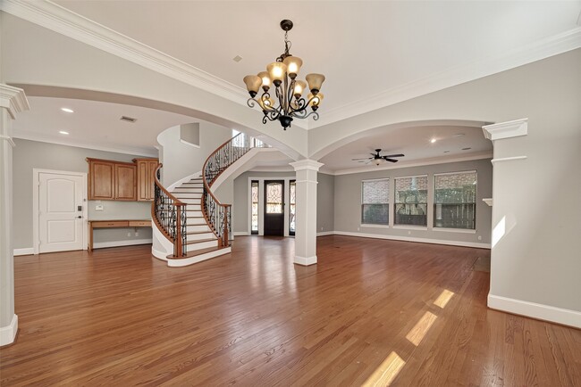 Building Photo - 5319 Fayette St