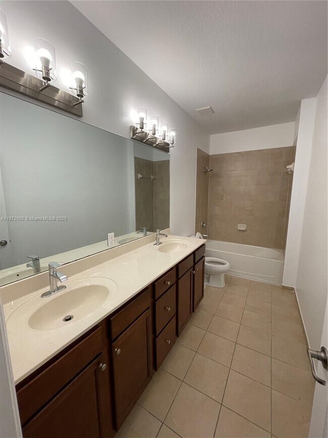 Building Photo - 9244 SW 227th Ln