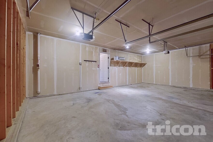 Building Photo - 5128 Seckman Ridge Way