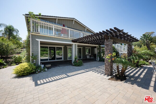 Building Photo - 9 Casaba Rd