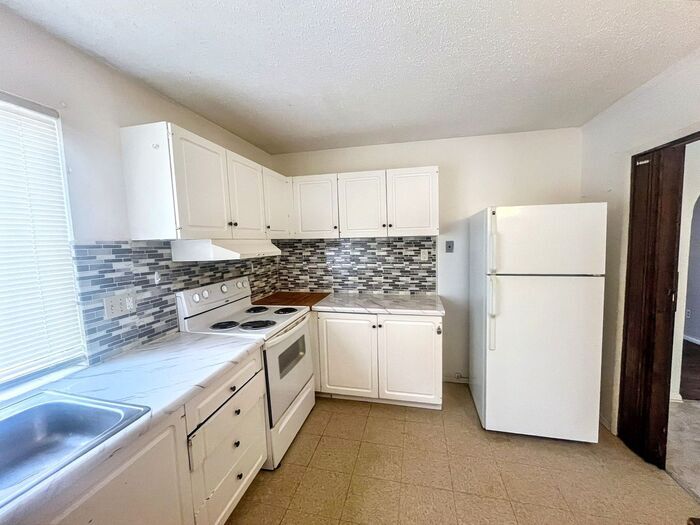 Building Photo - 12545 Clock Tower Dr