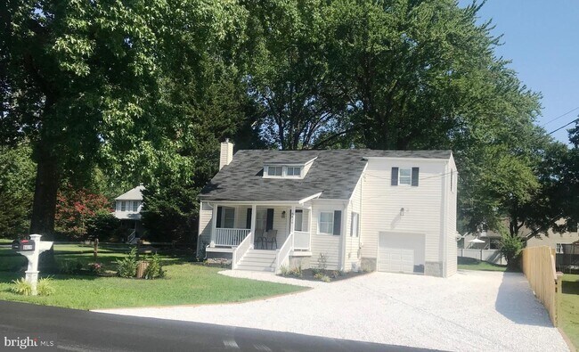 Building Photo - 8419 Elvaton Rd