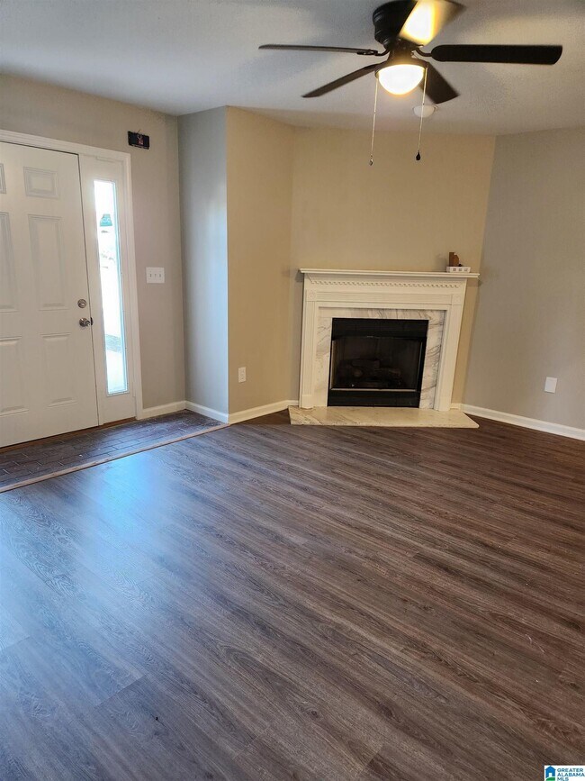 Building Photo - 140 Rocky Ridge Dr