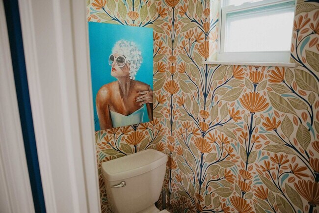 Building Photo - 1608 80th St NW