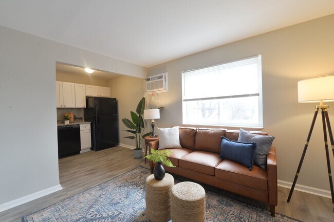 Building Photo - Newly Renovated All Electric 1 Bedroom in ...