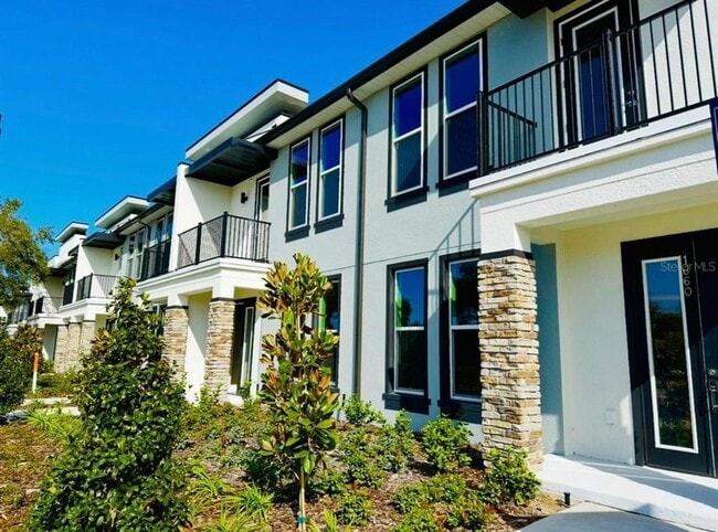 Building Photo - 1680 Houston St