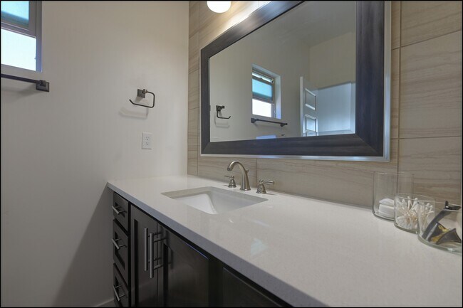 Building Photo - 12478 Lanchester Dr