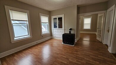 Building Photo - 41 Hevey St