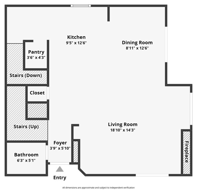 Building Photo - Stunning 2B/2.5BA Townhouse w/ W/D, Private Balconies & Pool!