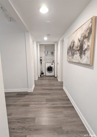 Building Photo - 4312 N Clarendon Ave