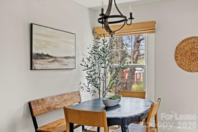 Building Photo - 1707 Wilson W Lee Blvd