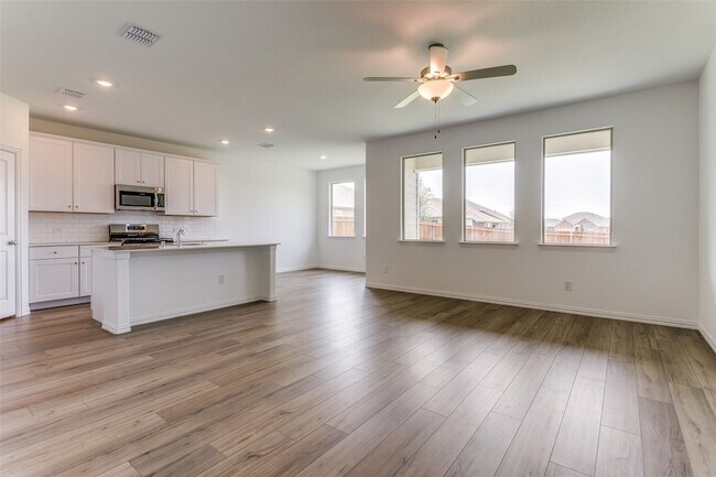 Building Photo - 3313 Swift Fox Wy