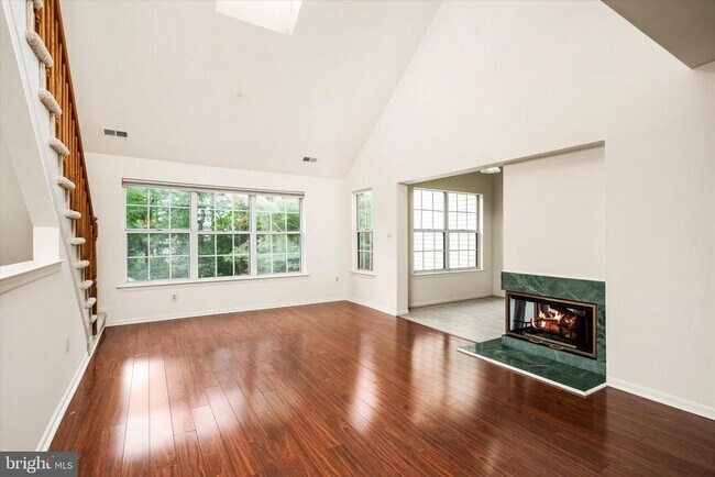 Building Photo - 623 Brickhouse Rd