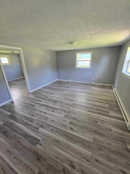 Building Photo - 26611 Lafave Rd