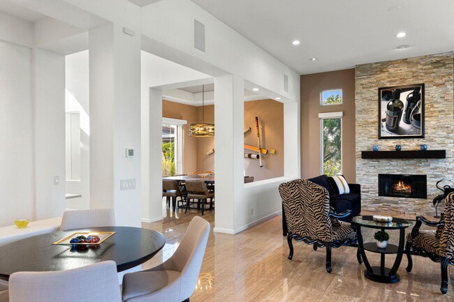 Building Photo - 410 Gold Canyon Dr