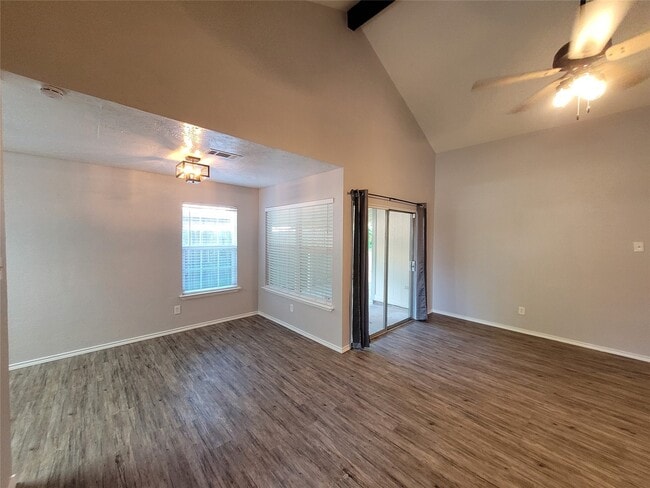 Building Photo - 9843 Mill Shadow Dr