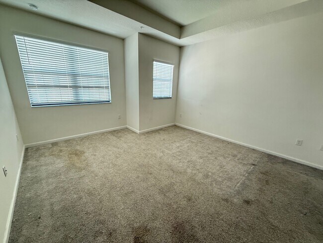 Building Photo - 1766 Portofino Meadows Blvd