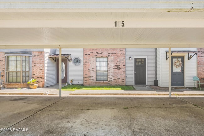 Building Photo - 105 Steiner Rd