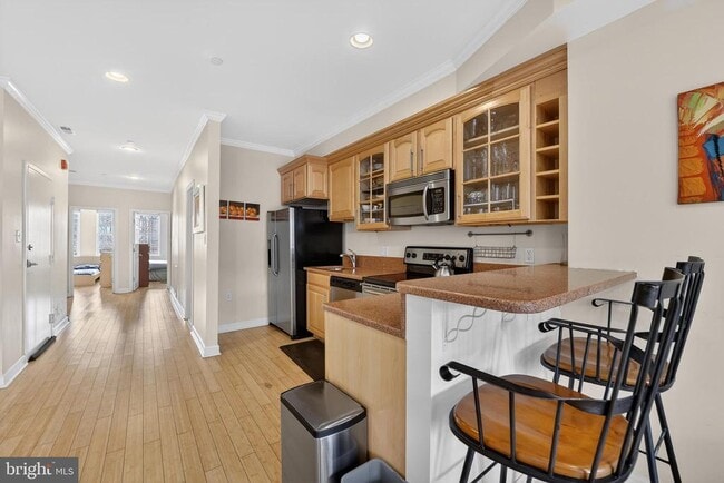 Building Photo - 1337 Harvard St NW