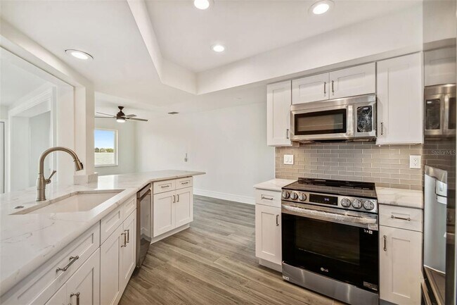 Building Photo - 11245 9th St E