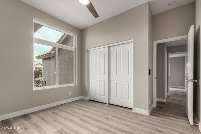 Building Photo - 2319 E San Tan Dr