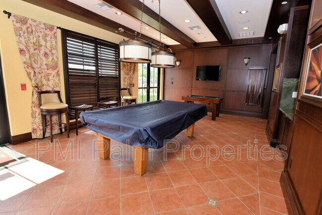 Building Photo - 3001 Strada Court