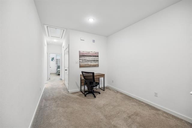 Building Photo - 1425 Alberti Ave