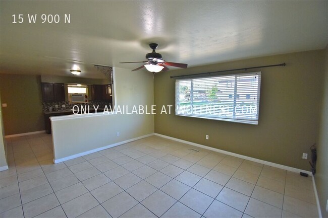 Building Photo - Lovely 4 Bed Orem Unit! No Deposit Option!