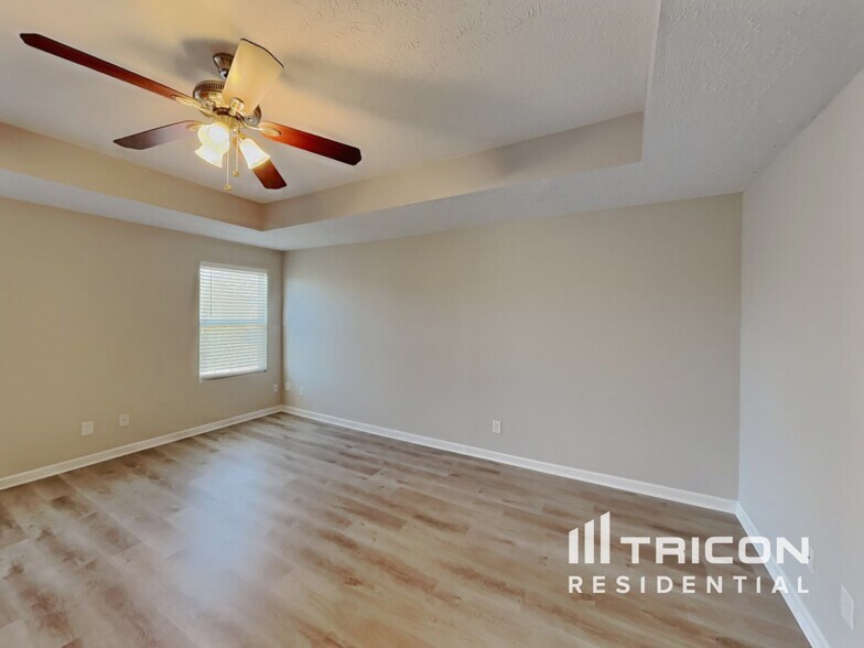 Building Photo - 75 Scotts Dr