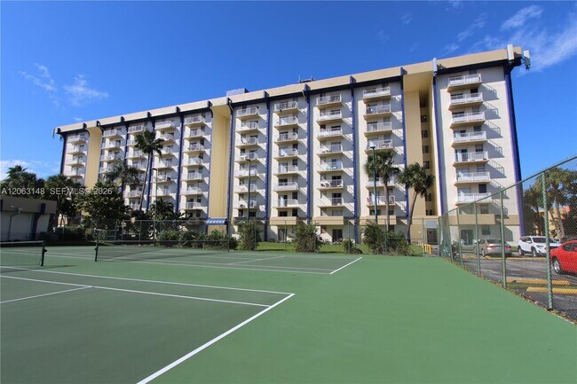 Building Photo - 801 NW 47th Ave