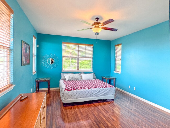 Building Photo - 5 Maka Hou Pl