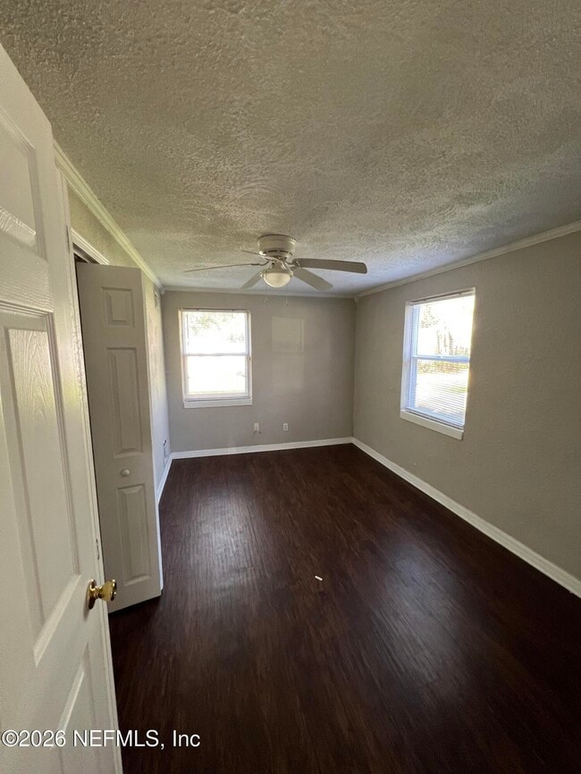 Building Photo - 1653 Sheridan St