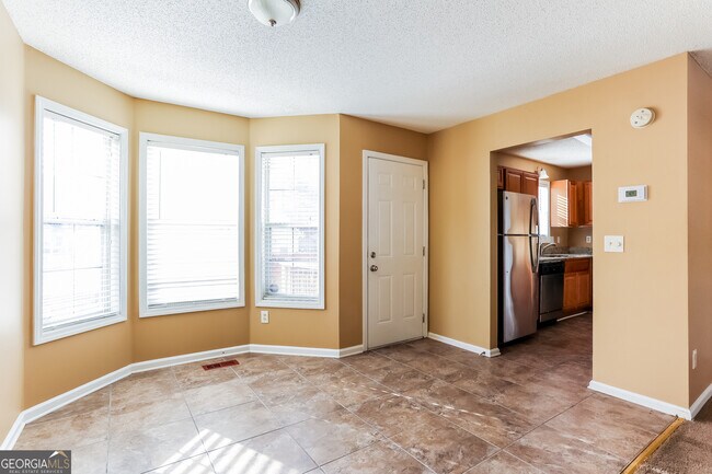 Building Photo - 419 Ivy Crest Dr