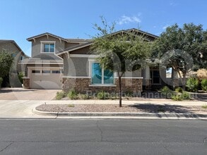 Building Photo - 10463 E Sanger Ave