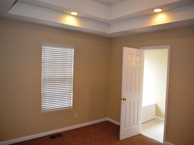 Building Photo - 604 Lake Lennox Dr