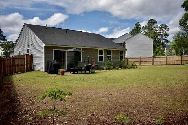 Building Photo - 1029 Bermuda Cedar Ln