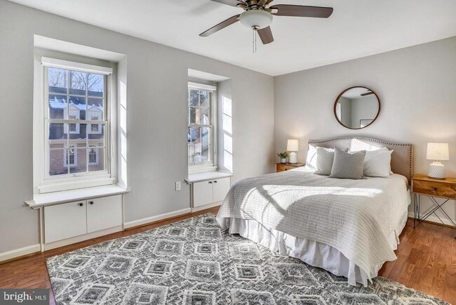 Building Photo - 9929 Hemlock Woods Ln